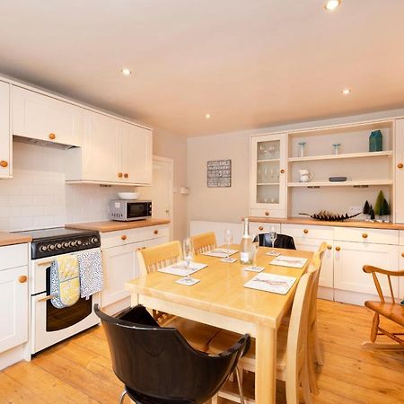 2 Bed Haywood Cottage With Garden Stenton Экстерьер фото