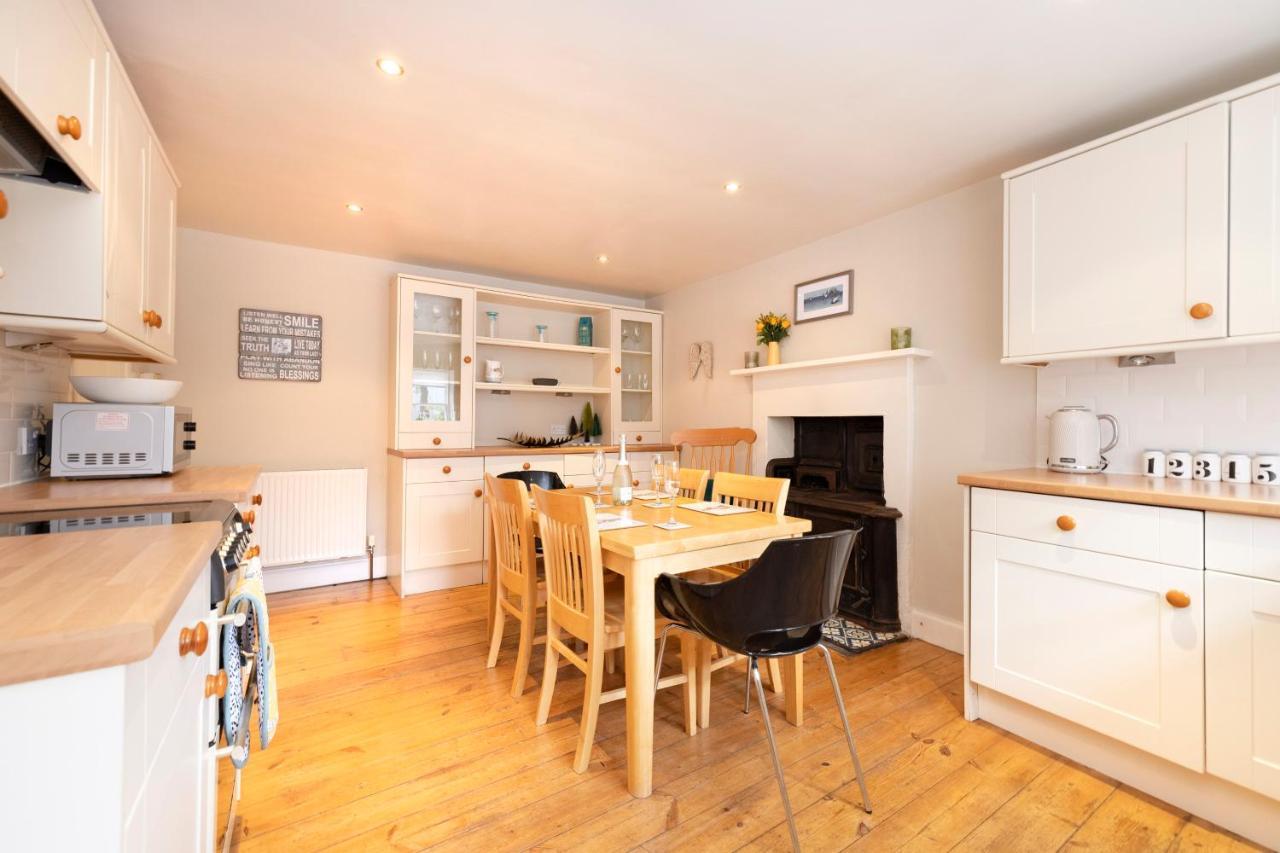 2 Bed Haywood Cottage With Garden Stenton Экстерьер фото