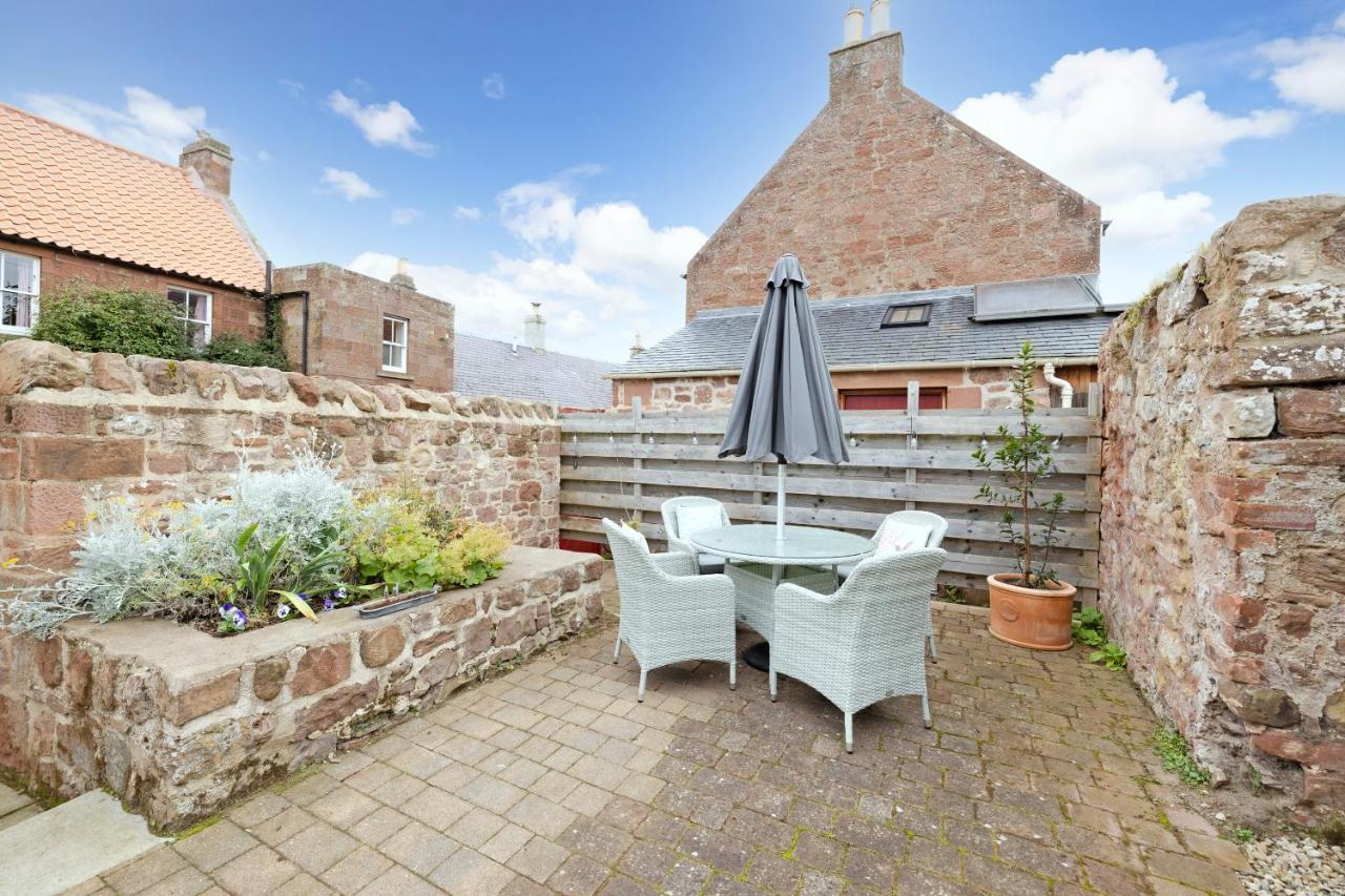 2 Bed Haywood Cottage With Garden Stenton Экстерьер фото